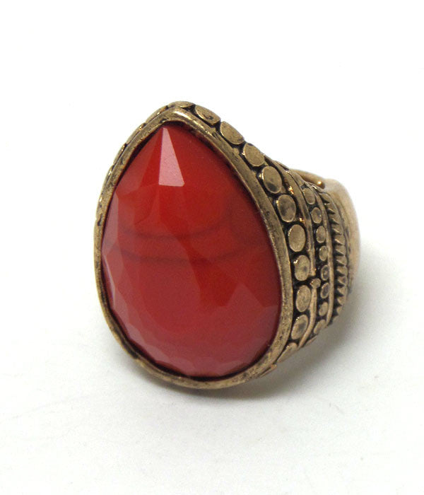 Red Stone Vintage Style Ring