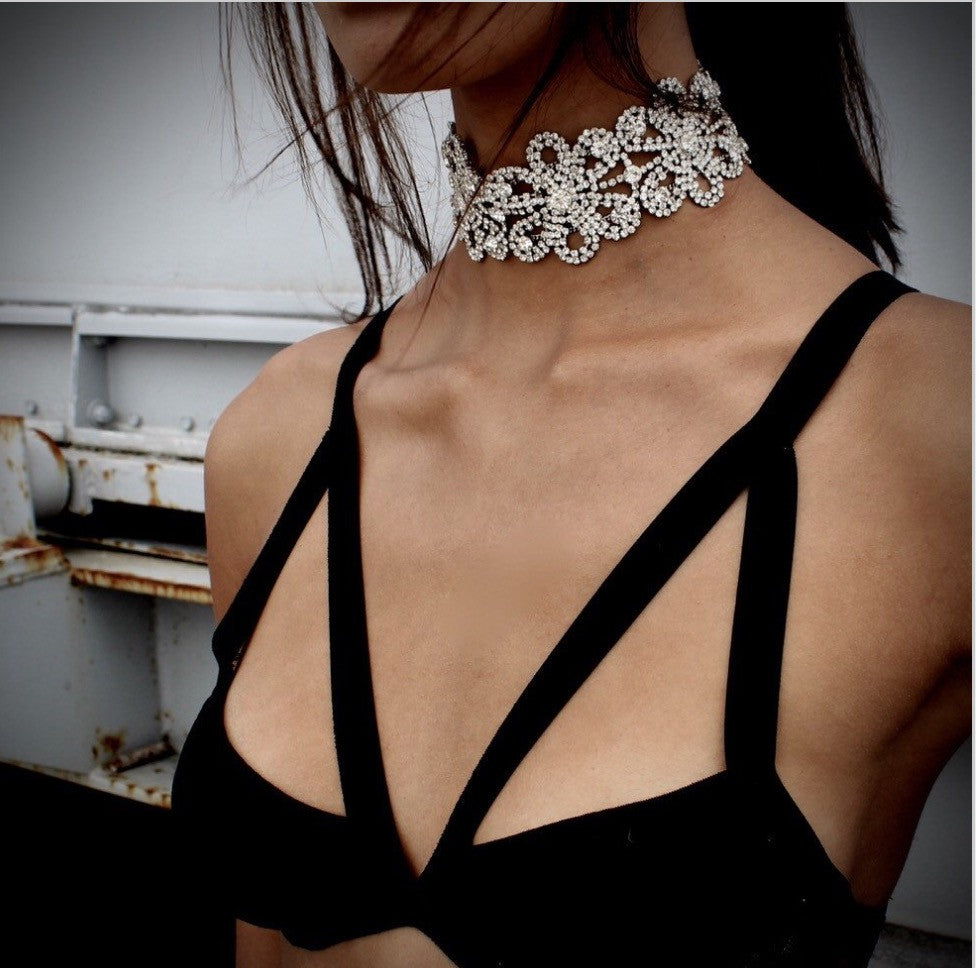 Rhinestone Flower Choker Necklace