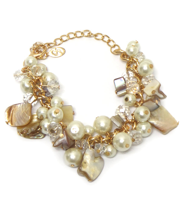 Pearl and Shell Chunky Adjustable Bracelet