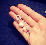 Single Pin Chunky Pearl Earring